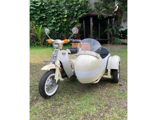 Sidecar with Honda C86 Mini Bike